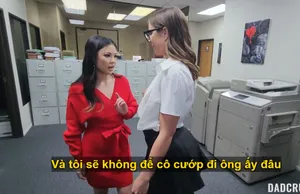Cảm động hai chị hàng xóm liếm cà cậu sinh viên nghèo